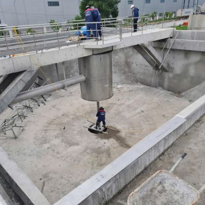 Lắp đặt đường ống thoát nước thải